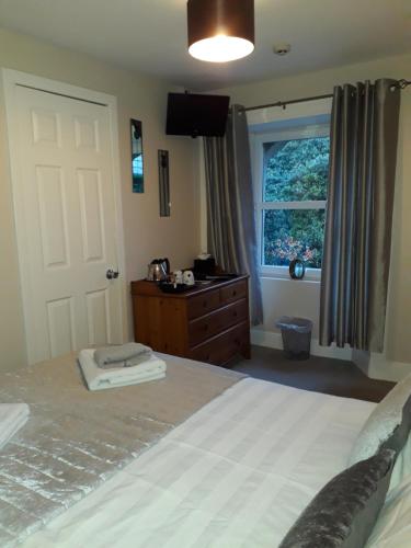 Ben Lawers Hotel - main image