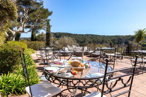 Le Manoir de L'Etang - 식음료(F&B)