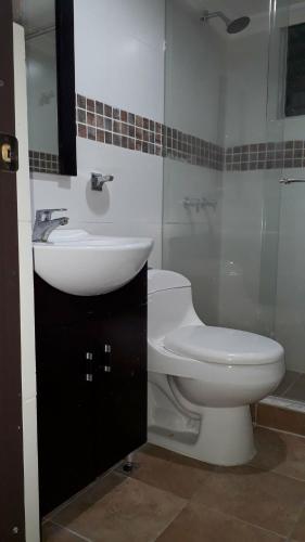 Apartment image 5