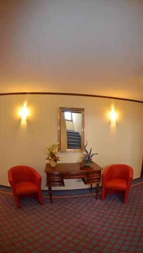 Hotel Alex - main image
