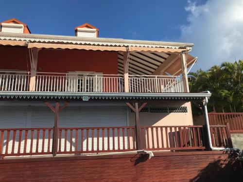 Экстерьер, La Colombine in Сант Энн