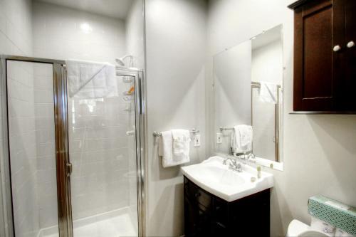Canyon Run Townhouse F102 in Avon, USA