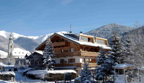 Hotel Stauder - main image
