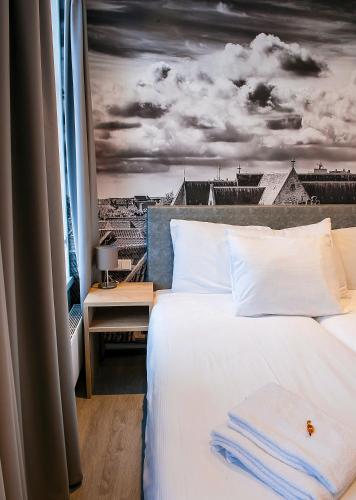 2 twin beds