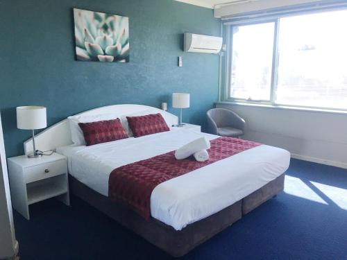 Parkdale Motor Inn in South East