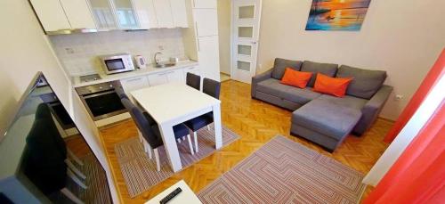 Belgrade CITY CENTER Apartments - image 3