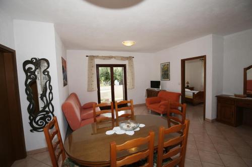 Comfort Apartment with two bedrooms, two bathrooms and Garden View (4 person)