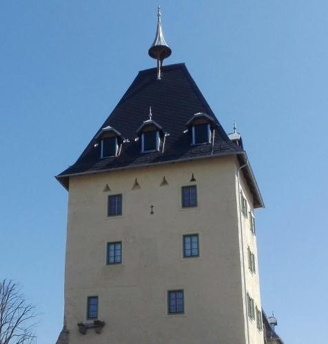  Turmapartment Lindenhof, Pension in Millstatt