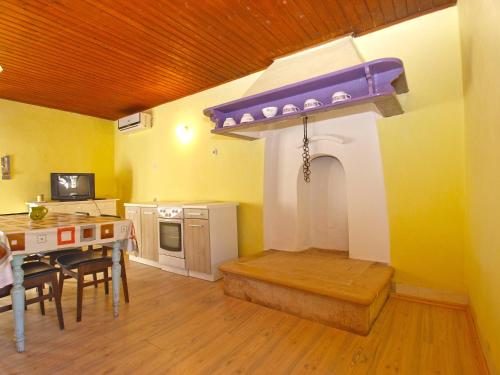 House Davor 1585 - image 6