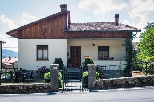  La Verna House, Pension in Chiusi della Verna bei Caprese Michelangelo