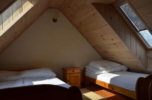 1 double bed
