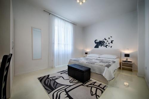 One Bedroom Apartment with Sea View