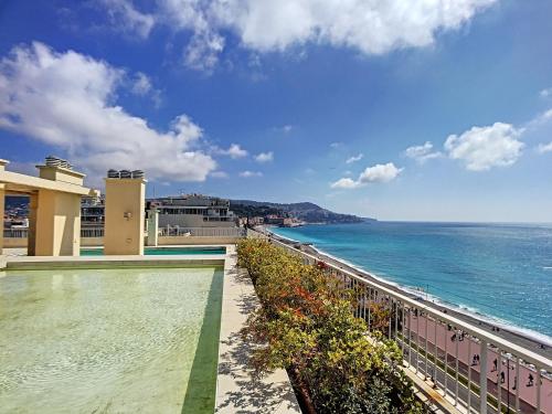 Superior Apartment room in Nestor&Jeeves - SUITE ROYAL LUXEMBOURG - Central - Swimming pool on roof