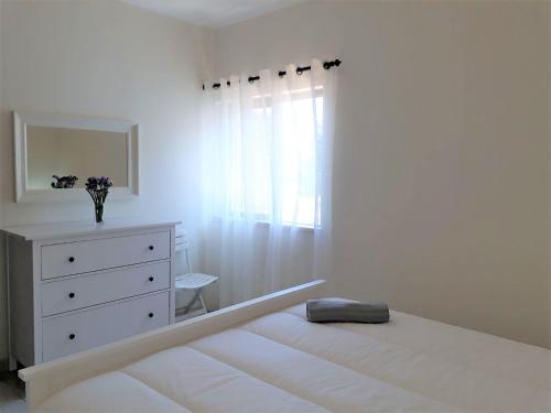 Mouramar- Garagem Piscina & Wifi - image 4