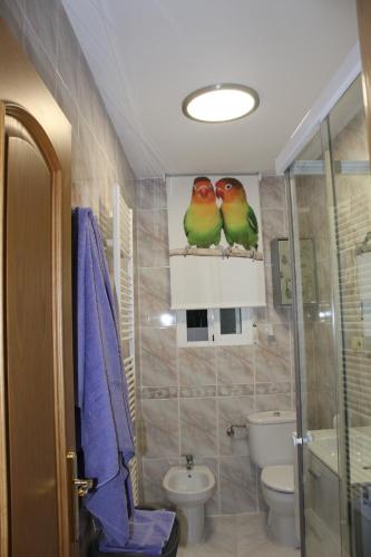 ห้องน้ำ, Apartamento Turistico La Canada in กลางเมืองกัวดาลาคารา