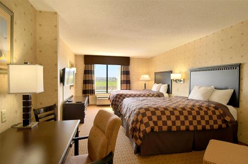 Wingate By Wyndham - Warner Robins - image 3