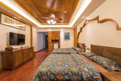 2 double beds