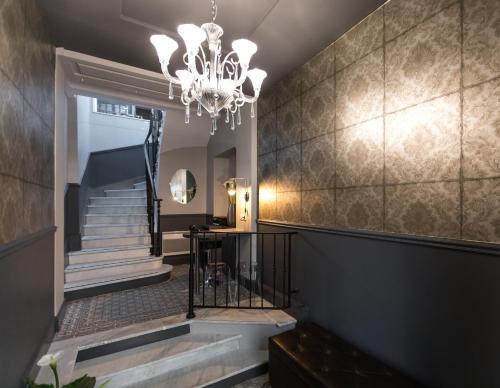 Arome Hotel - image 6