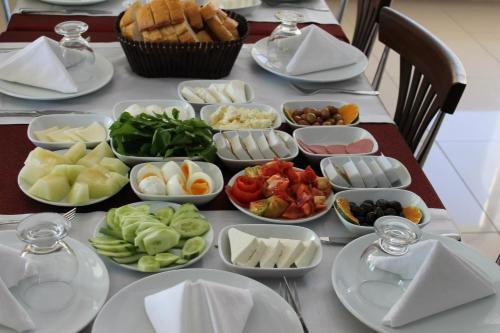Sultan Pansion Bird Paradise in Ovaciftlik