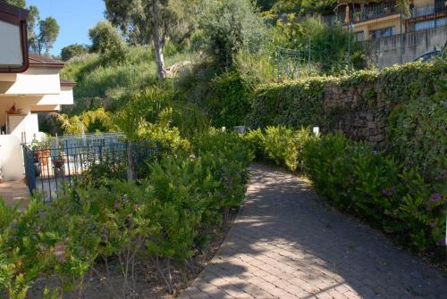 Destination Cefalu - your best view