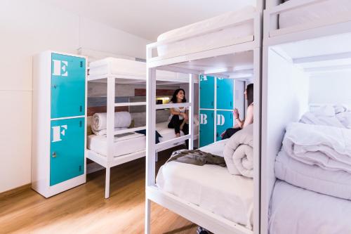 Far Home Bernabeu Room Type - Bed in 6-Bed Female Dormitory Room