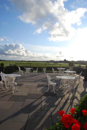 The Listowel Arms Hotel - image 13
