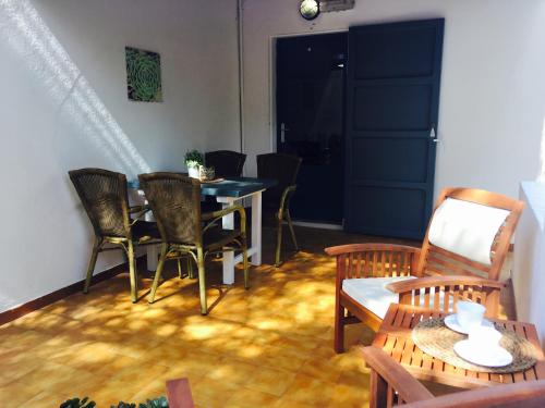 Apartamento Molina 7- 8 - image 6