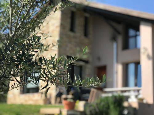  Platanos Villa, Unterkunft in Plátanos