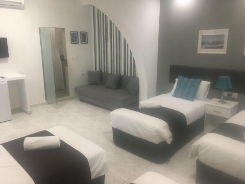 The Buccaneers Guesthouse