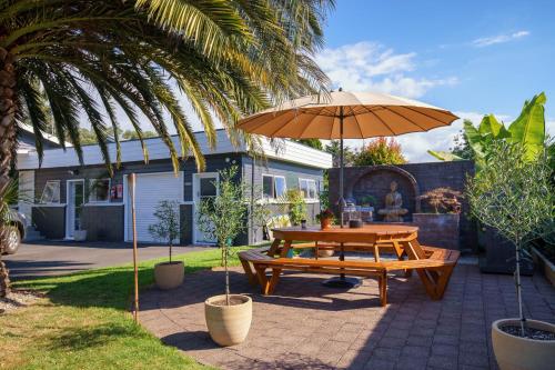 玫瑰区汽车旅馆