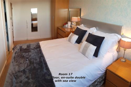 The Paragon - Guest Accommodation - image 4