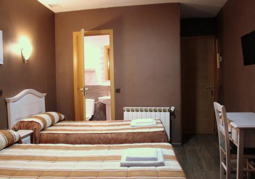 Hostal Regio - image 3