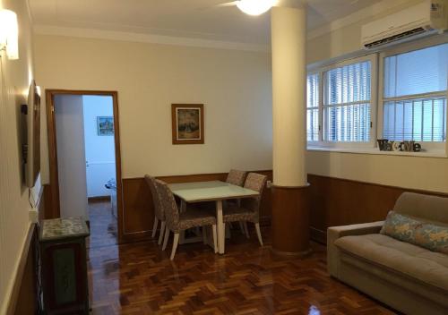 Apartment with Sea View image 8