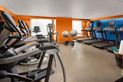 Hyatt Centric Arlington - image 5