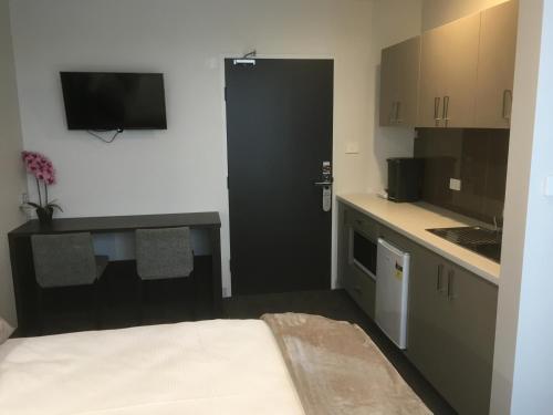 Med-Accom - image 6