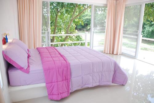 ラチャブリー Baantantara 3つ星 ホテル スイート