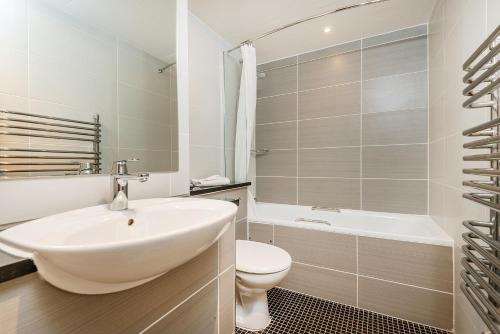 New Place - image 12