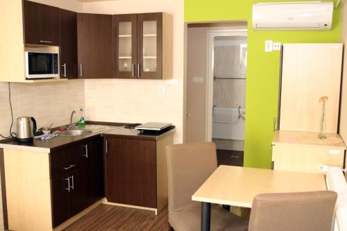 Írisz Apartmanház