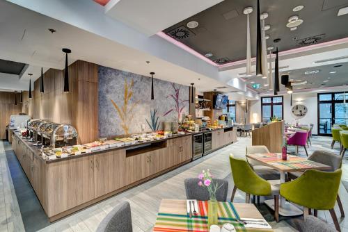 Golden Tulip Krakow Kazimierz - image 7