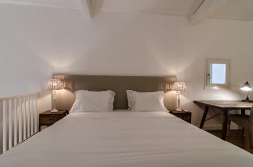 One-Bedroom Apartment Superior