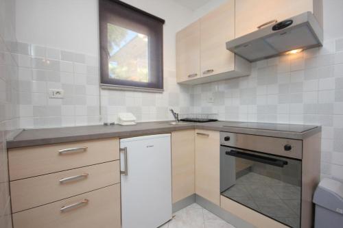 Konyha, Apartments with a parking space Strmac, Labin - 7402 in Strmac