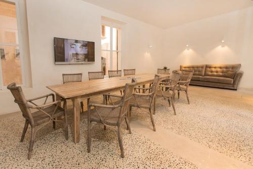 ICON Rosetó by Petit Palace - image 5