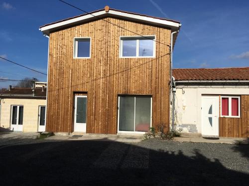 Etablissements Coulon - Talence (Chemin d'Ars) Room Type - Apartment 2 - Ground Floor ( no TV)