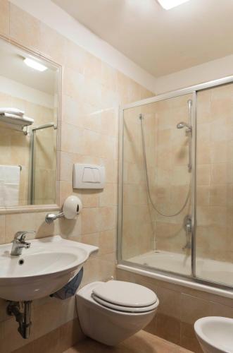 ストロンボリ ホテル