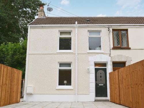 Bwthyn Clyd, Llanelli, West Wales