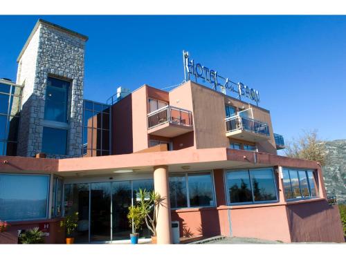 ホテル デュ バウ