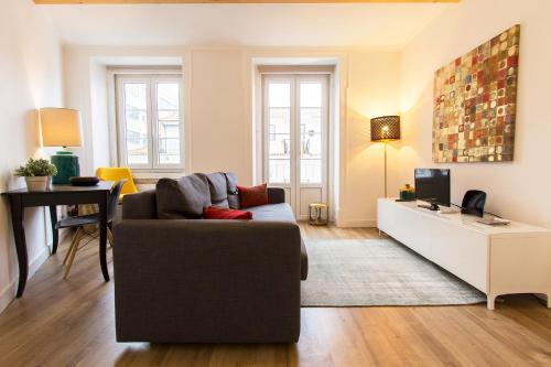 

Charming Alegria by Homing