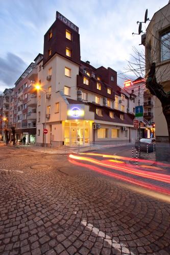 Hotel Cheap - Smart choice - Great value - image 3