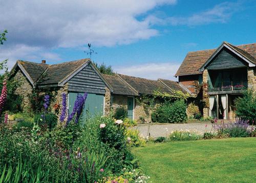 Middle Barn Cottage, , Shropshire