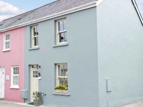 Bank Cottage, , West Wales